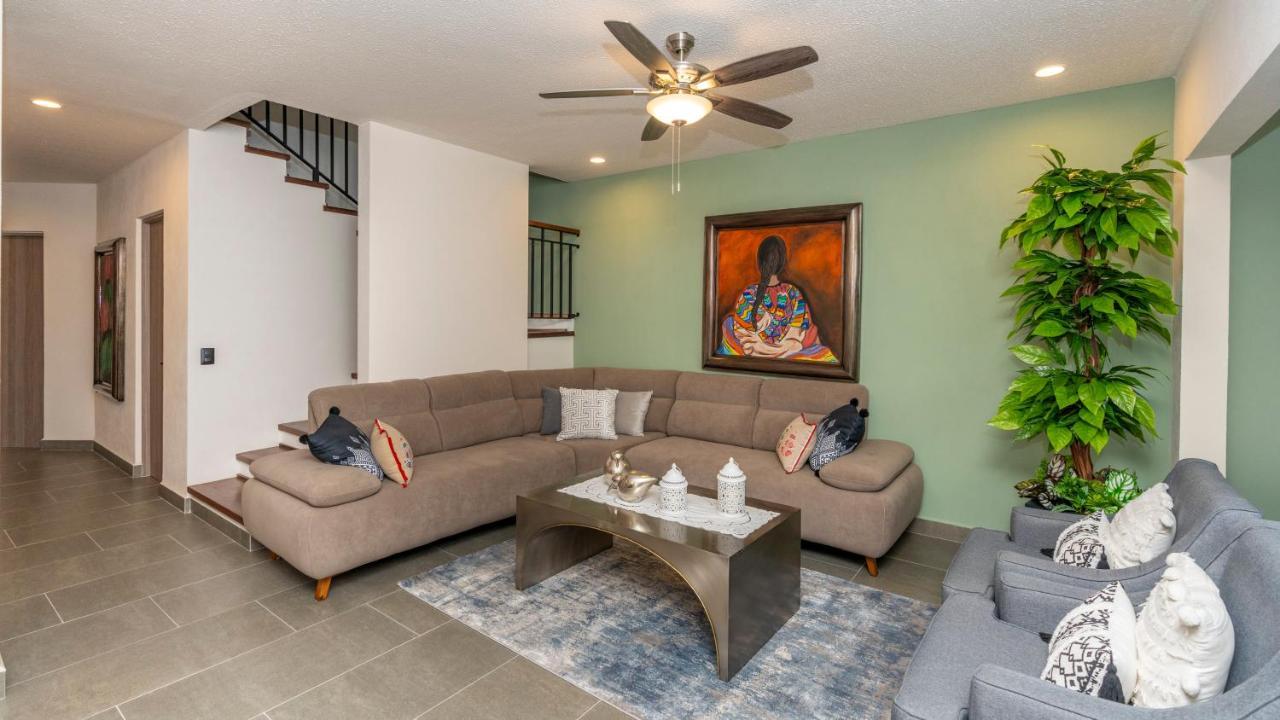 Holt Nueva Escondida 3Br - Pool, Parking & Patios Βίλα Σαν Μιγκέλ ντε Αγιέντε Εξωτερικό φωτογραφία